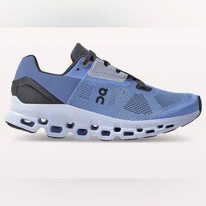 On Cloudstratus 2 Women’s Running Shoes Marina